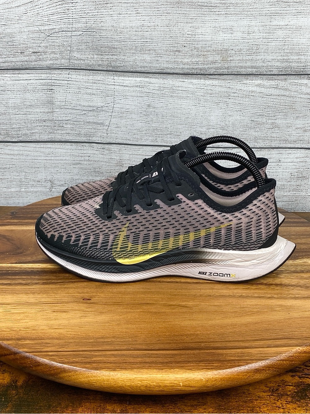 Nike Pegasus Turbo 2 Black Plum Gold Running Shoe AT8242-007 Women’s Size 8.5